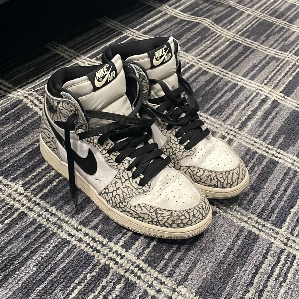 Size 6 - Air Jordan 1 Retro OG High White Cement